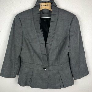 BRAND NEW WHBM Black and White Patterned Blazer